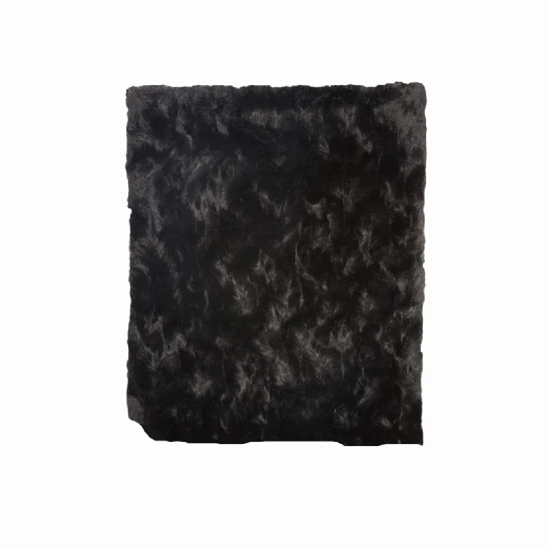 Faux Addict Luxury Faux Fur Throw