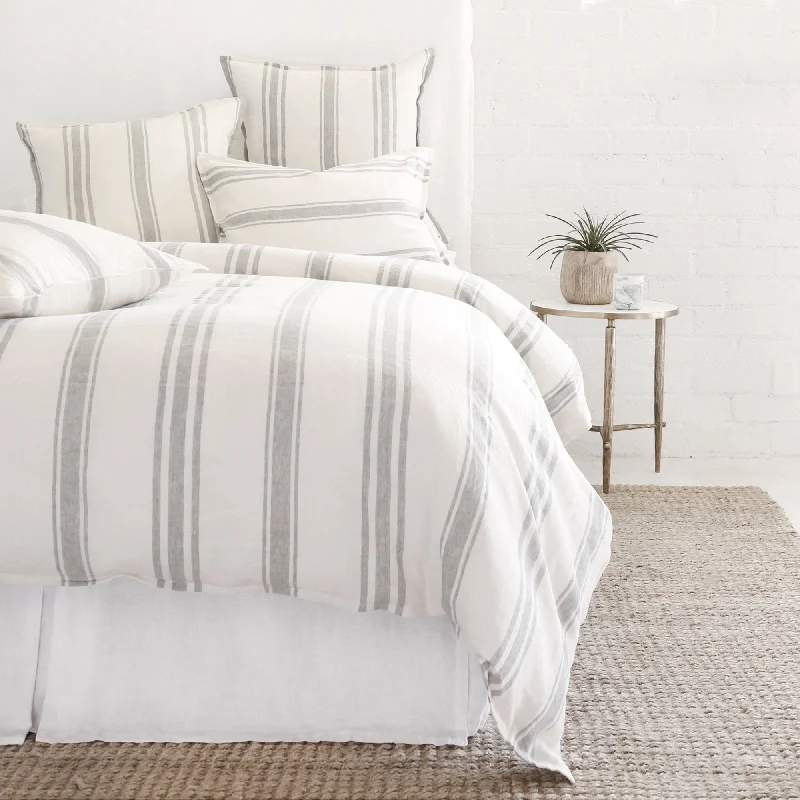 Jackson Bedding in Cream & Grey