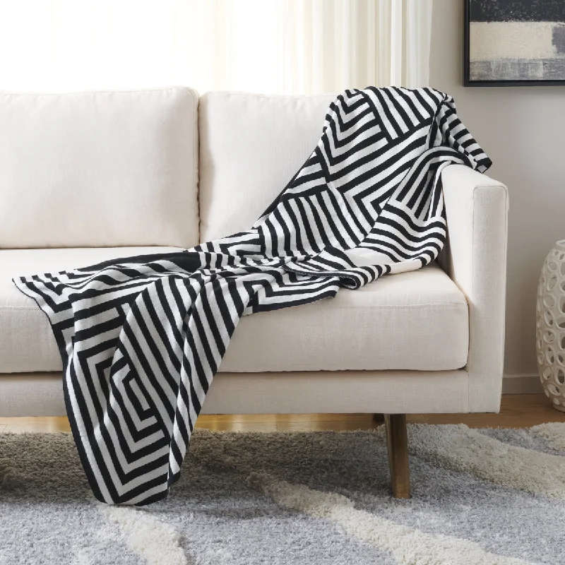 Safavieh Ziggy Throw