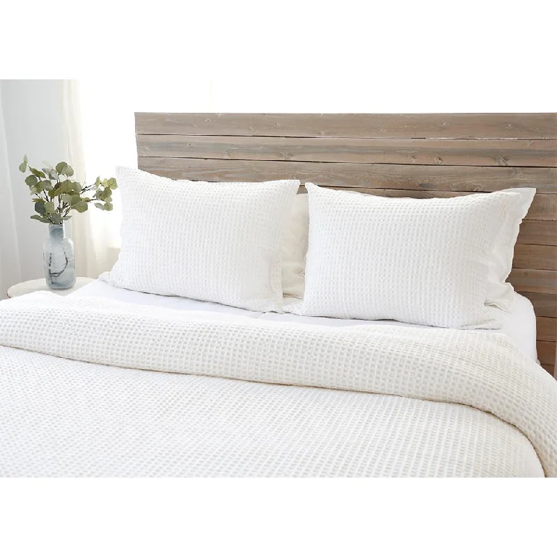 Zuma Blanket Collection in Cream