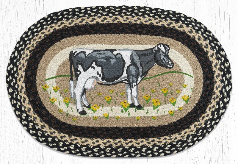 Earth Rugs OP-430 Cow In Field Oval Patch 20``x30``