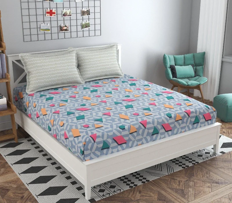 One Shape Pattern Bedsheet With 2 Contrast Pillow Covers